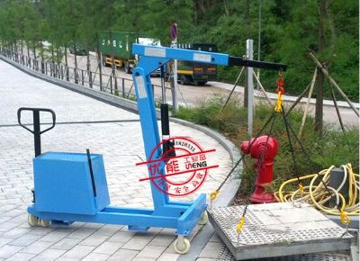 點擊查看詳細信息<br>標題：華友機械移動式小吊機 閱讀次數：9746