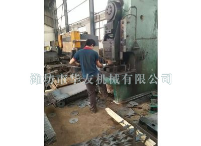 點擊查看詳細信息<br>標題：華友機械車間一角 閱讀次數：8745