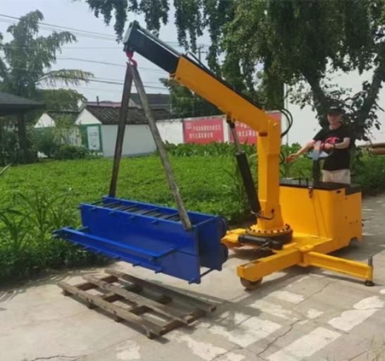 點擊查看詳細信息<br>標題：移動式液壓吊機 多款液壓小吊機 閱讀次數：1861